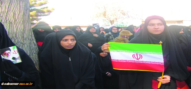 حضور حماسی دانشجویان در راهپیمایی 22 بهمن