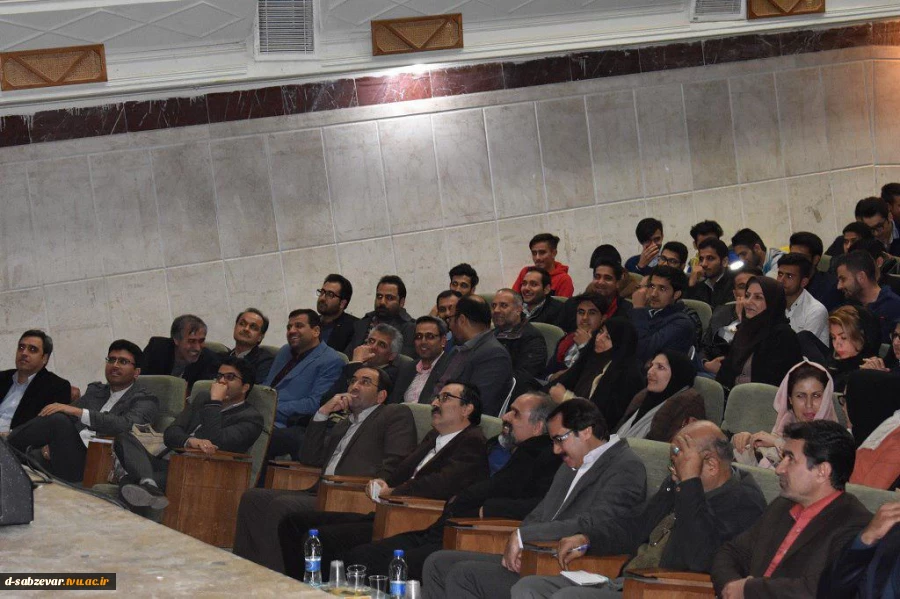 برگزاری سمینار "توسعه فردی تا موفقیت مالی"توسط استاد ارجمند دکتر میثم شکری ساز ،خالق برند آموزش مجازی پارس با حضور جمع کثیری از مسئولین شهرستان واساتید ودانشجویان دانشگاههای شهر به میزبانی دانشکده فنی دختران سبزوار