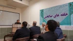 برگزاری جلسه حلقه های صالحین با حضور کارکنان دانشکده های فنی دختران وپسران با موضوع انقلاب اسلامی