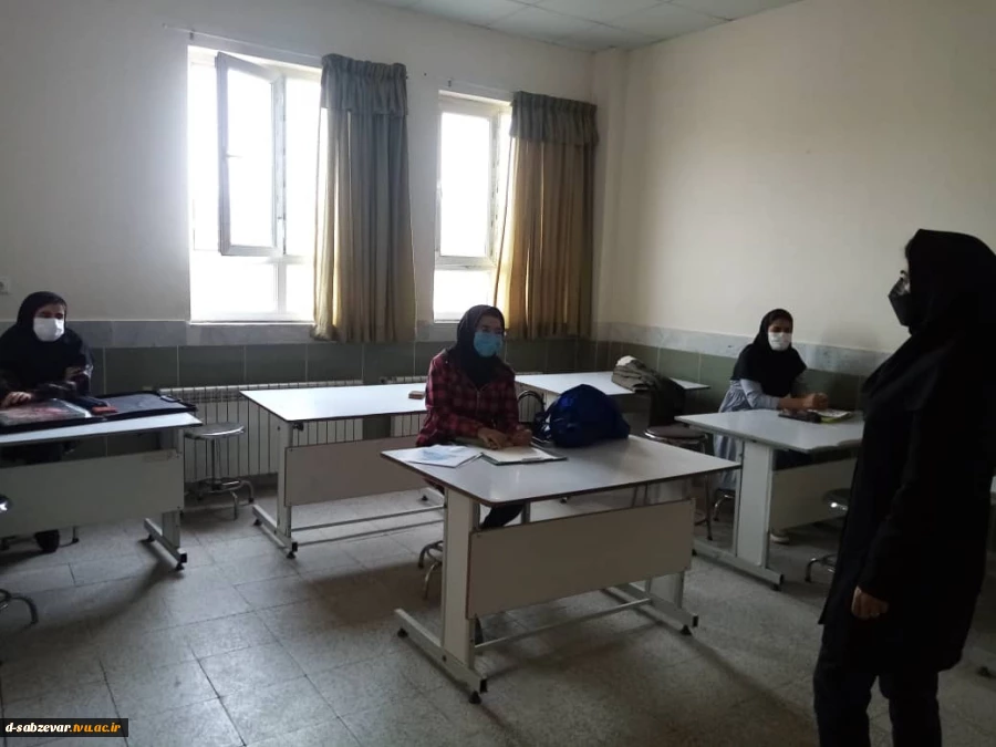 برگزاری کلاس های عملی و بازگشت دانشجویان به آموزشکده  2