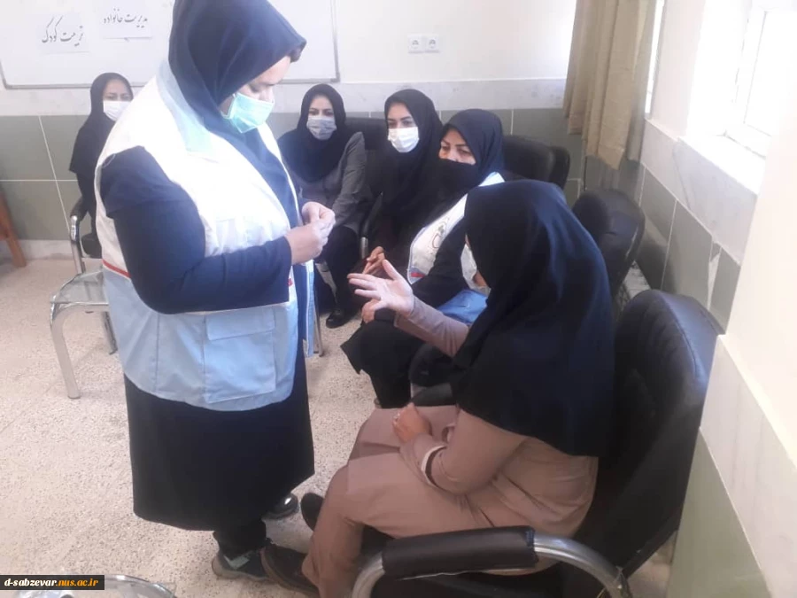 اجرای طرح غربالگری سلامت در دانشکده های فنی و حرفه ای سبزوار  2