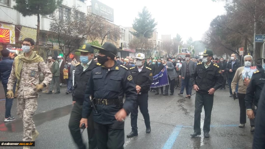 حضور گسترده کارکنان دانشکده در مراسم تشییع شهدای گمنام شهرستان سبزوار  4