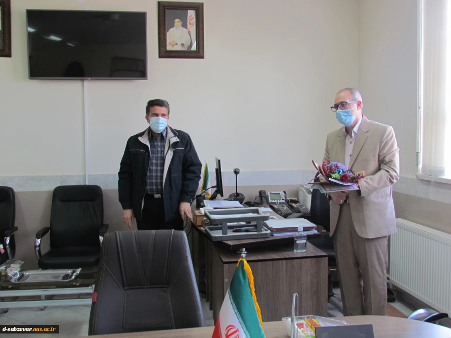 برگزاری جلسه تجلیل از بازنشستگان دانشکده های فنی و حرفه ای سبزوار
 15