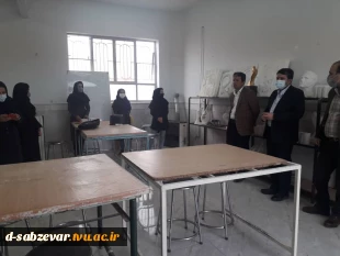 بازدید ریاست محترم دانشکده های فنی و حرفه ای سبزوار از روند حضوری شدن کلاس های آموزشی  3