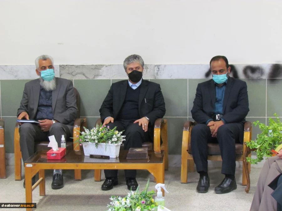بازدید ریاست محترم دانشگاه فنی و حرفه ای استان خراسان رضوی از دانشکده های فنی و حرفه ای سبزوار دانشکده های فنی و حرفه ای سبزوا ر 5