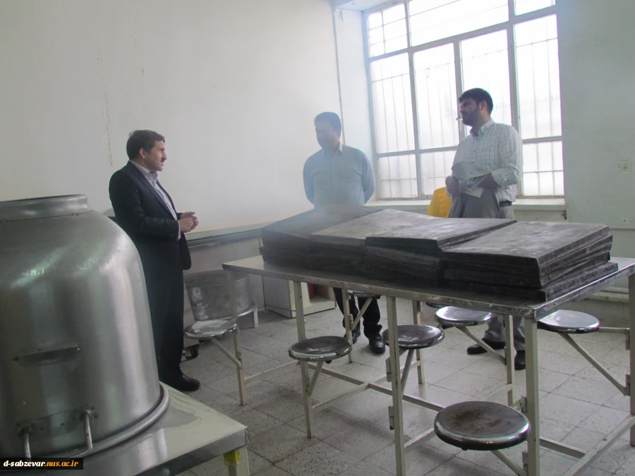 بازدید معاونت محترم پژوهشی دانشگاه فنی و حرفه ای استان خراسان رضوی و هیات همراه  از دانشکده های فنی و حرفه ای سبزوار  2
