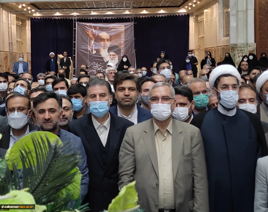 آیین تجدید میثاق دانشگاهیان دانشگاه فنی و حرفه ای با آرمان های امام خمینی(ره) و تجدید بیعت با مقام معظم رهبری(مدظله العالی) برگزار شد
 4