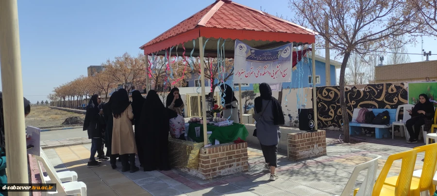  برگزاری جلسه پرسش و پاسخ در خصوص شبهات و مسائل شرعی و دینی  دانشجویان  5