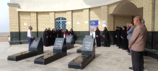 مراسم غبارروبی مزار شهدای گمنام همرمان با هفته دفاع مقدس  و بازگشایی دانشگاهها  2