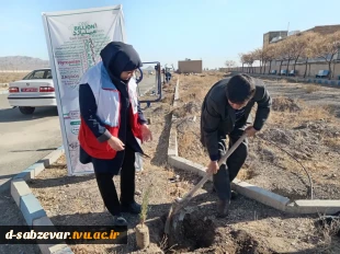 برگزاری پویش نهال کاری در دانشکده فنی و حرفه ای سبزوار  

♦️ نهالی در طبیعت برای ایمنی و سلامت 5