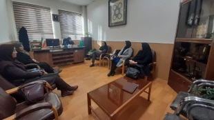 برگزاری جلسه هم اندیشی با حضور ریاست محترم دانشکده و کارکنان  و سرپرستان محترم حوزه معاونت فرهنگی و دانشجویی 4