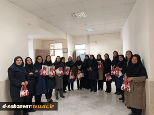 برگزاری مراسم تجلیل ازبانوان شاغل در دانشکده فنی و حرفه ای دختران سبزوار به مناسبت ولادت باسعادت حضرت فاطمه(س) و روز زن و بزرگداشت مقام مادر 2