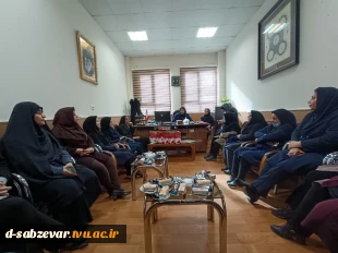 برگزاری مراسم تجلیل ازبانوان شاغل در دانشکده فنی و حرفه ای دختران سبزوار به مناسبت ولادت باسعادت حضرت فاطمه(س) و روز زن و بزرگداشت مقام مادر 3