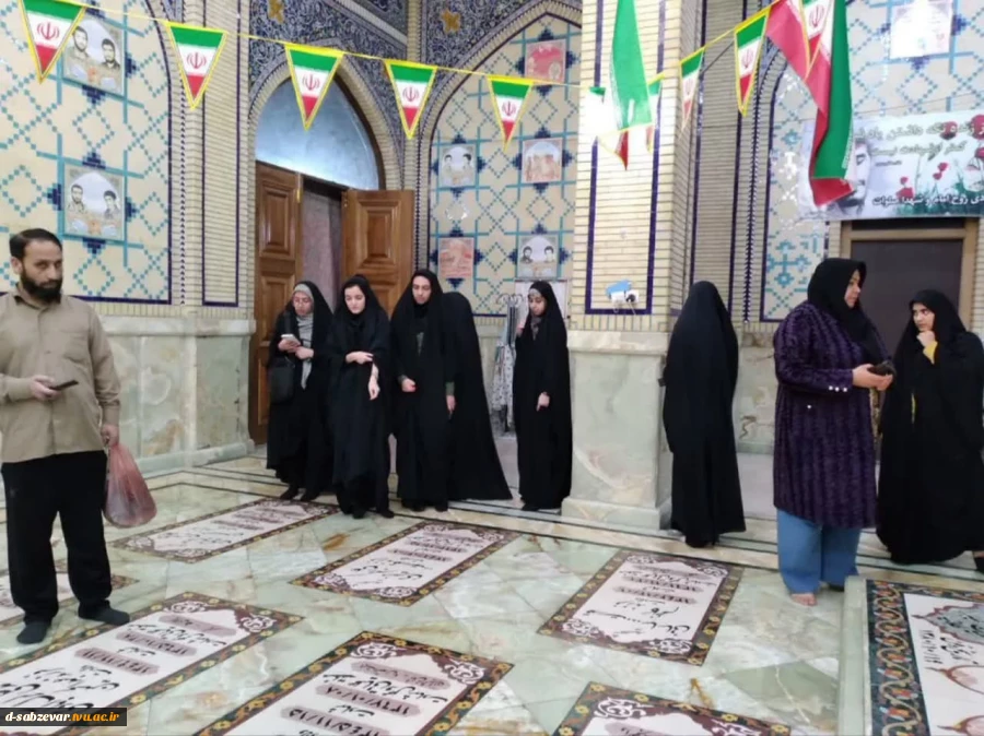 بازدید از مناطق عملیاتی جنوب کشور(راهیان نور ) دانشکده فنی و حرفه ای دختران سبزوار  11