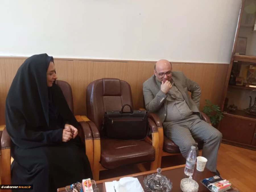 بازدید مسئولین محترم سازمان مرکزی دانشگاه فنی و حرفه ای کشور از دانشکده های فنی وحرفه ای سبزوار  5