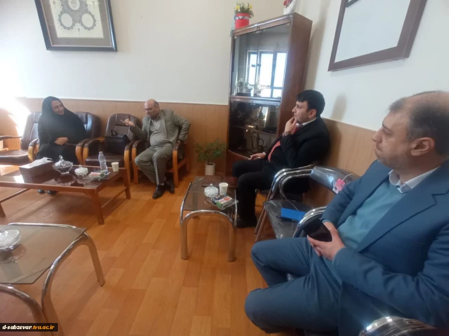 بازدید مسئولین محترم سازمان مرکزی دانشگاه فنی و حرفه ای کشور از دانشکده های فنی وحرفه ای سبزوار  8
