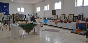 برپایی نمایشگاه دست ساخته های دانشجویی دانشجویان دانشکده فنی و حرفه ای دختران سبزوار  6