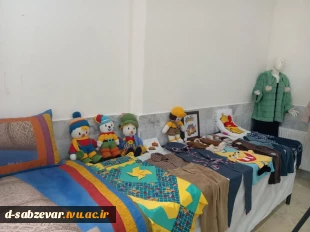 برپایی نمایشگاه دست ساخته های دانشجویی دانشجویان دانشکده فنی و حرفه ای دختران سبزوار  12