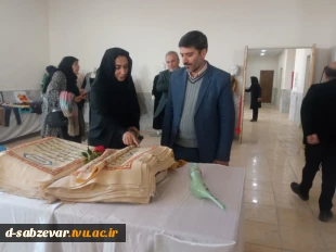 برپایی نمایشگاه دست ساخته های دانشجویی دانشجویان دانشکده فنی و حرفه ای دختران سبزوار  15