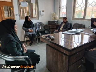 بازدید نمایندگان محترم هیات نظارت ، ارزیابی و تضمین کیفیت استان خراسان رضوی از دانشکده فنی و حرفه ای دختران سبزوار ب 9