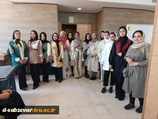 برگزاری ژوژمان دانشجویان رشته ی طراحی و دوخت دانشکده فنی و حرفه ای دختران سبزوار با ریاست محترم و جمعی از مسئولین  3